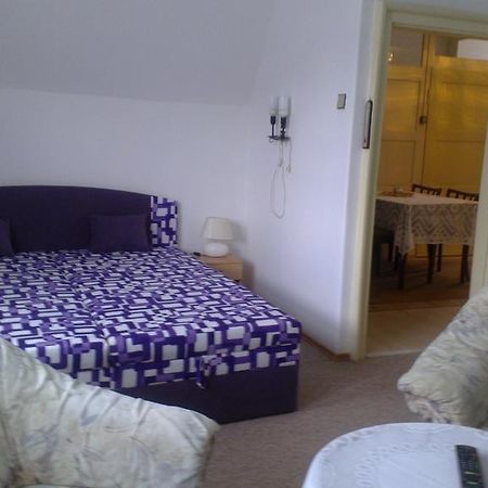 Apartamento Byt - Apartman Větřní Exterior foto